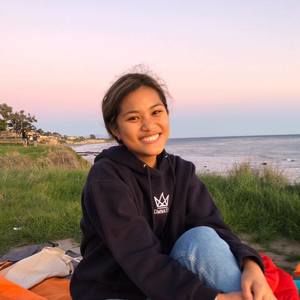 Meet your Posher, Lynn